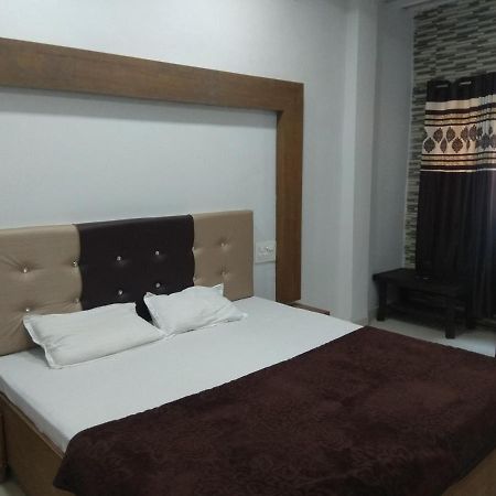 Sudha Palace Hotel Jagdalpur Екстериор снимка